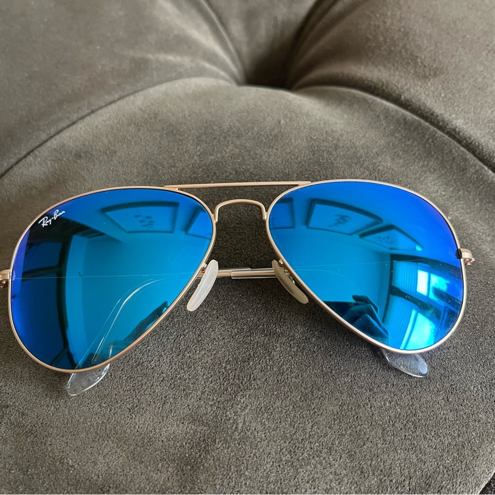 Ray-Ban Blue Aviators